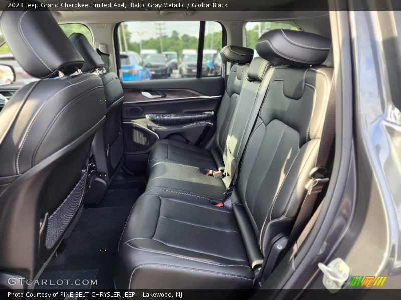 Baltic Gray Metallic / Global Black 2023 Jeep Grand Cherokee Limited 4x4