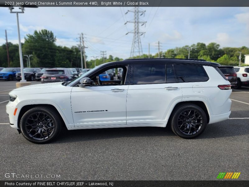 Bright White / Global Black 2023 Jeep Grand Cherokee L Summit Reserve 4WD