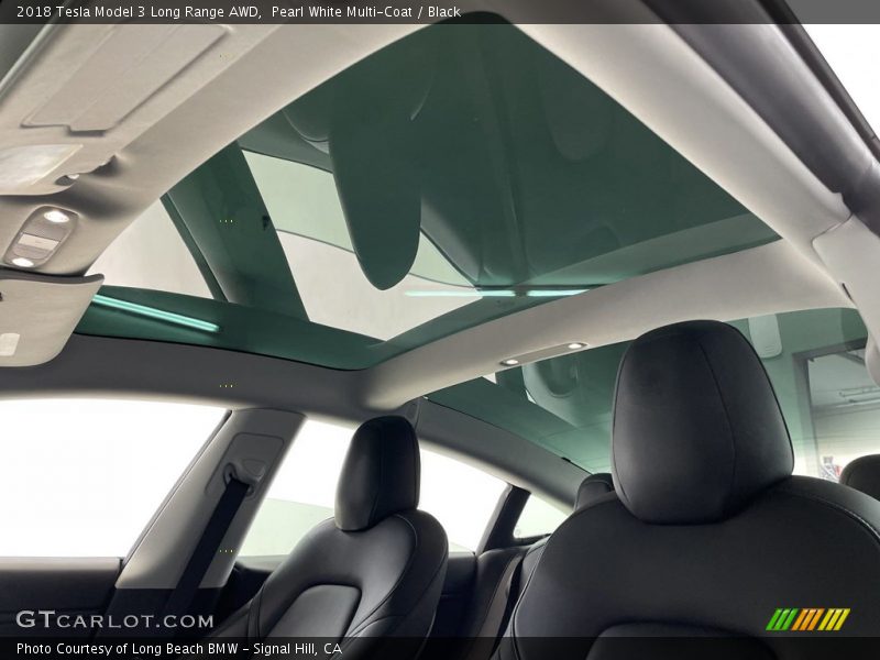 Sunroof of 2018 Model 3 Long Range AWD