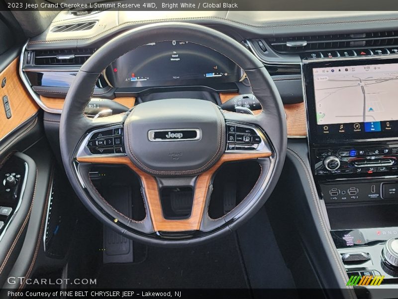 Bright White / Global Black 2023 Jeep Grand Cherokee L Summit Reserve 4WD