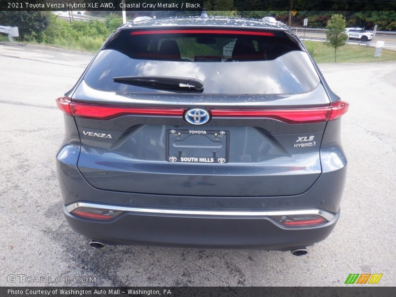 Coastal Gray Metallic / Black 2021 Toyota Venza Hybrid XLE AWD