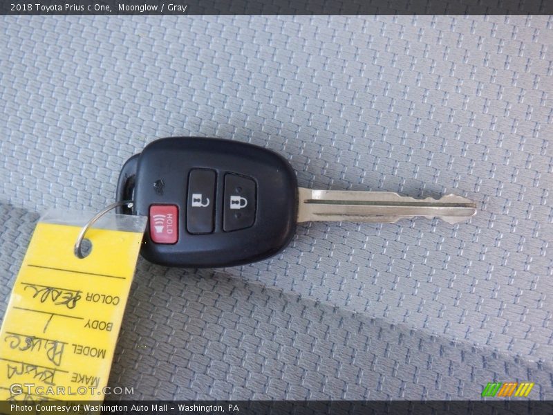 Keys of 2018 Prius c One