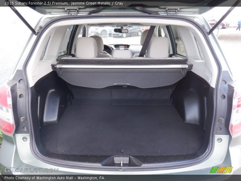 Jasmine Green Metallic / Gray 2015 Subaru Forester 2.5i Premium