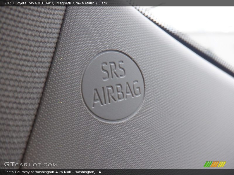 Magnetic Gray Metallic / Black 2020 Toyota RAV4 XLE AWD