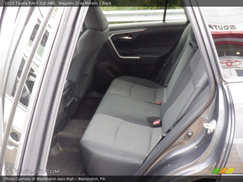 Magnetic Gray Metallic / Black 2020 Toyota RAV4 XLE AWD