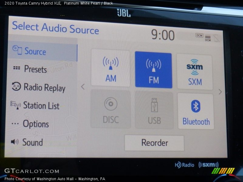 Platinum White Pearl / Black 2020 Toyota Camry Hybrid XLE