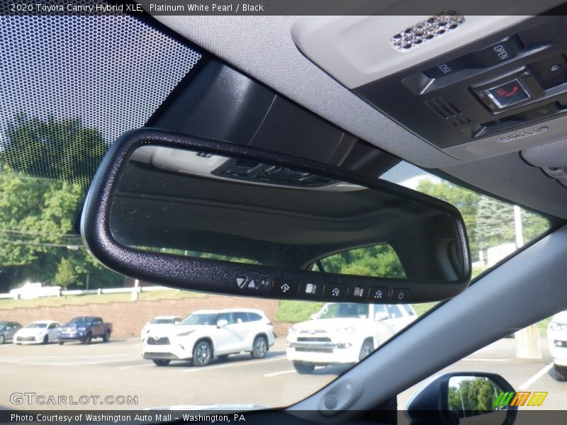 Platinum White Pearl / Black 2020 Toyota Camry Hybrid XLE