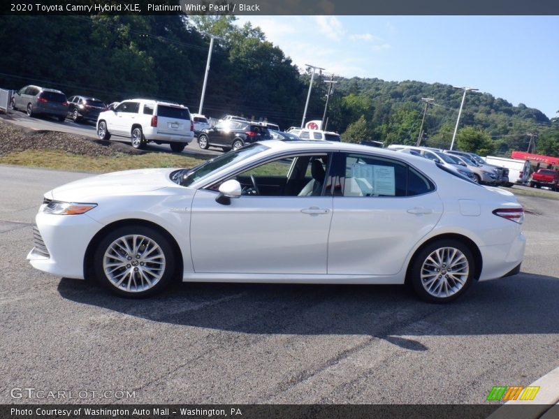 Platinum White Pearl / Black 2020 Toyota Camry Hybrid XLE