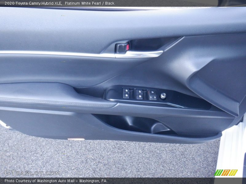 Platinum White Pearl / Black 2020 Toyota Camry Hybrid XLE