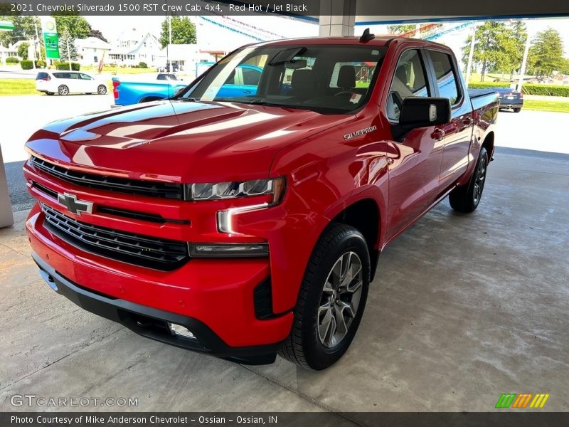 Red Hot / Jet Black 2021 Chevrolet Silverado 1500 RST Crew Cab 4x4