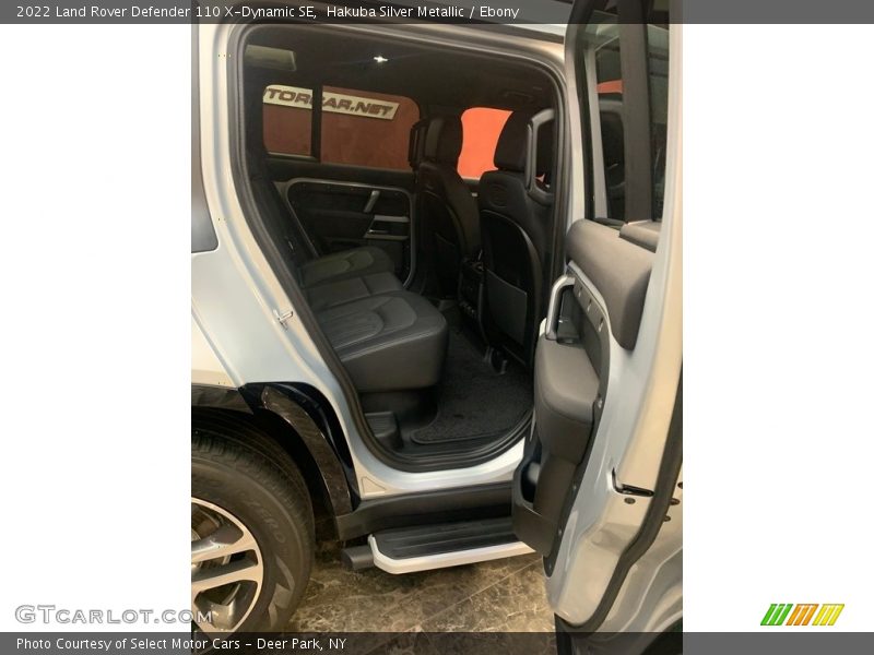 Hakuba Silver Metallic / Ebony 2022 Land Rover Defender 110 X-Dynamic SE
