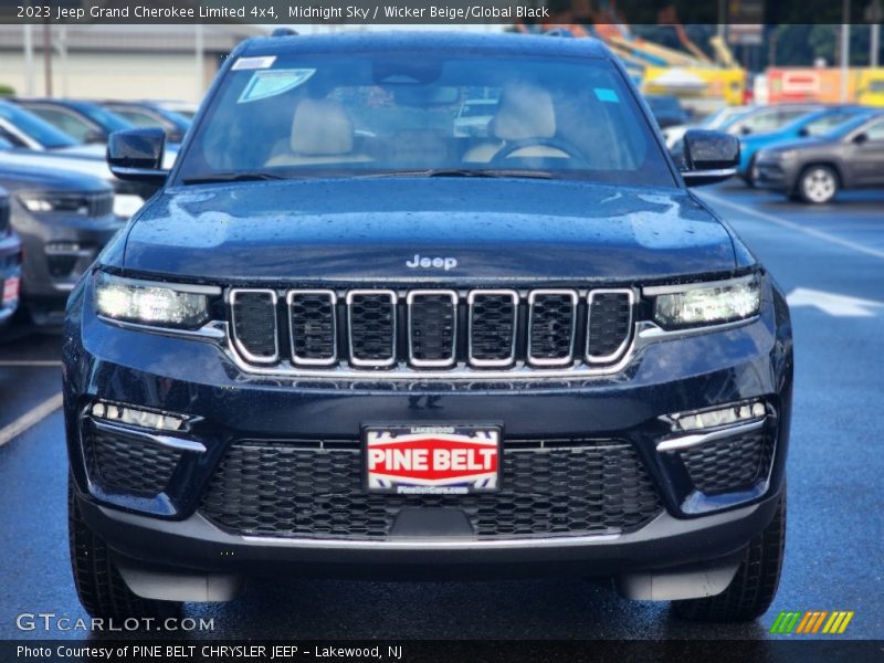 Midnight Sky / Wicker Beige/Global Black 2023 Jeep Grand Cherokee Limited 4x4