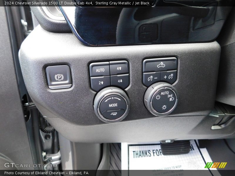 Controls of 2024 Silverado 1500 LT Double Cab 4x4