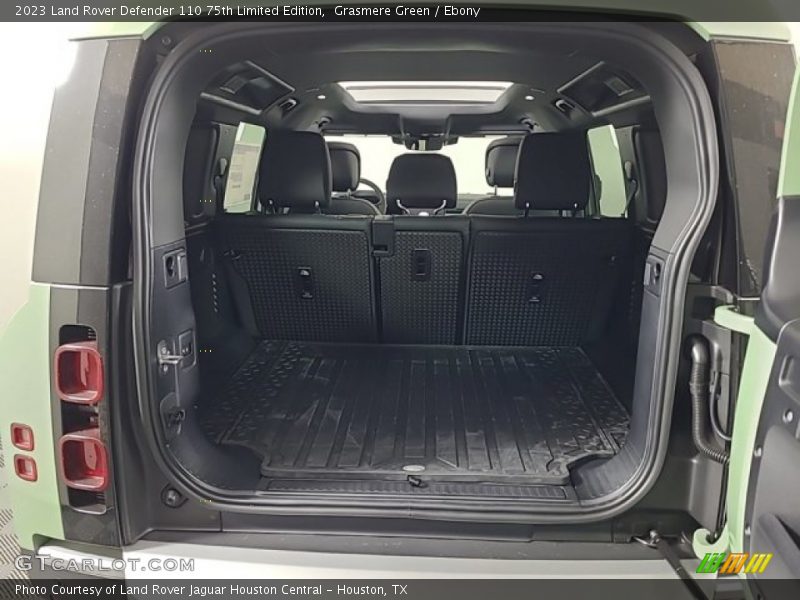  2023 Defender 110 75th Limited Edition Trunk