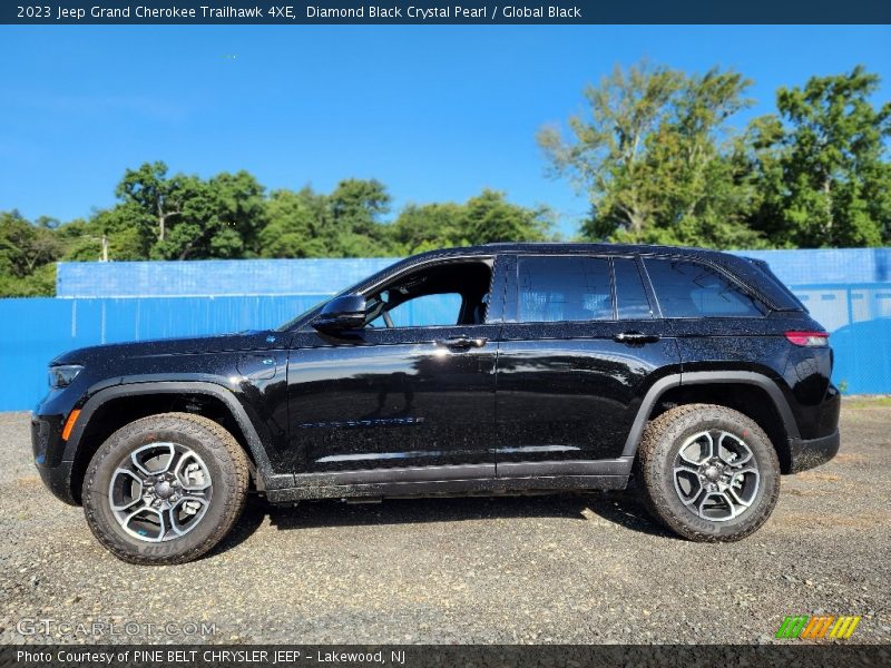  2023 Grand Cherokee Trailhawk 4XE Diamond Black Crystal Pearl