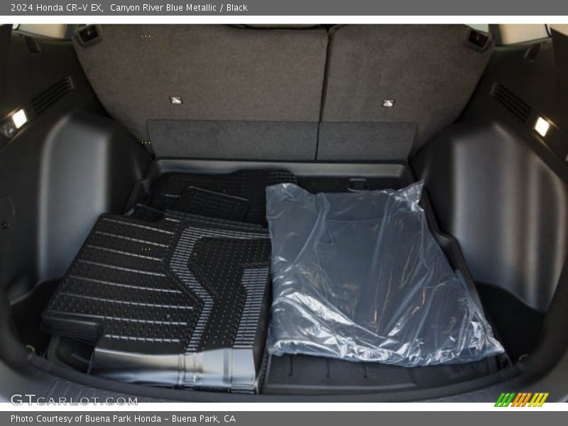  2024 CR-V EX Trunk