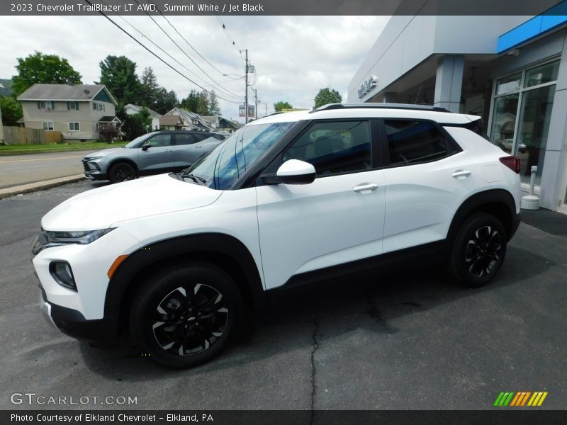 Summit White / Jet Black 2023 Chevrolet TrailBlazer LT AWD