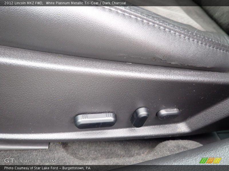 White Platinum Metallic Tri-Coat / Dark Charcoal 2012 Lincoln MKZ FWD