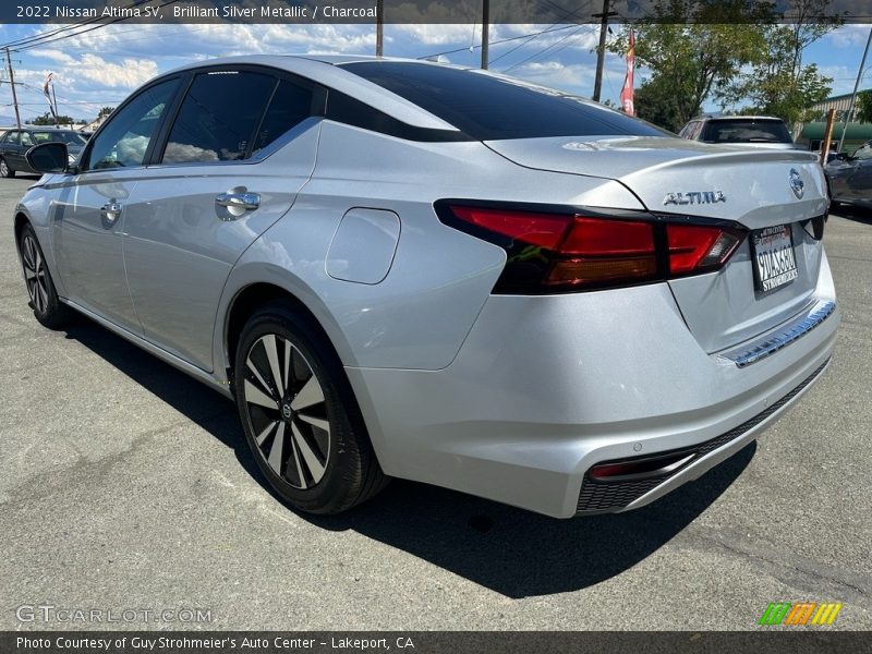 Brilliant Silver Metallic / Charcoal 2022 Nissan Altima SV