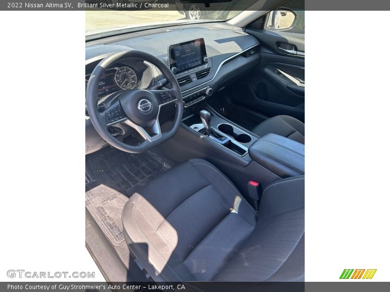 Front Seat of 2022 Altima SV