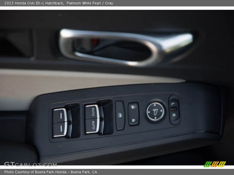 Platinum White Pearl / Gray 2023 Honda Civic EX-L Hatchback