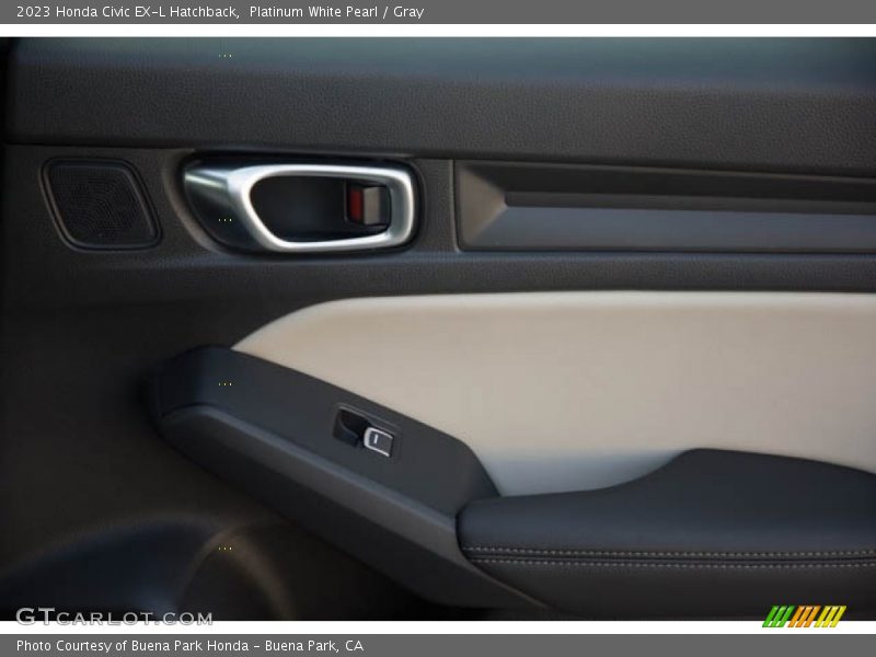 Platinum White Pearl / Gray 2023 Honda Civic EX-L Hatchback