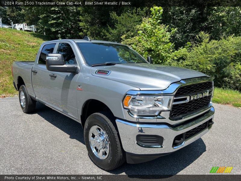 Front 3/4 View of 2024 2500 Tradesman Crew Cab 4x4