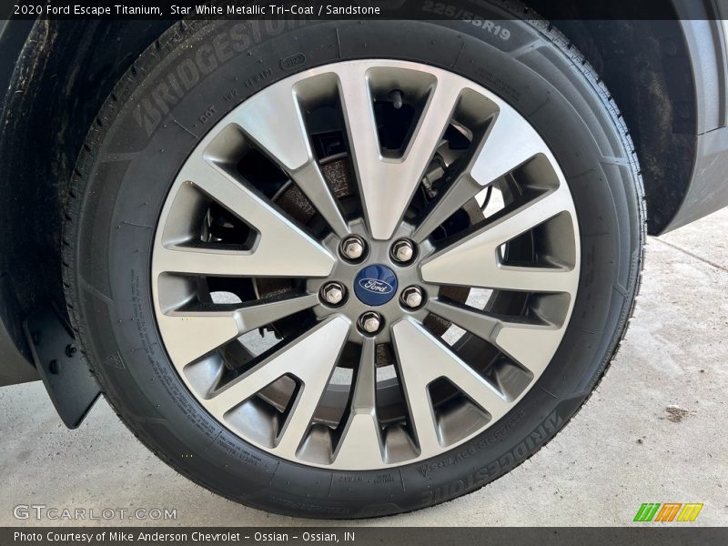  2020 Escape Titanium Wheel