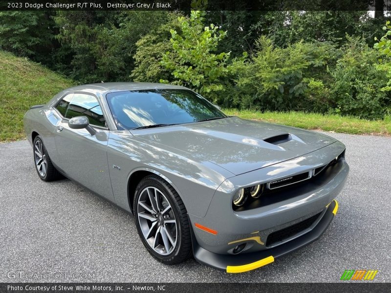 Destroyer Grey / Black 2023 Dodge Challenger R/T Plus