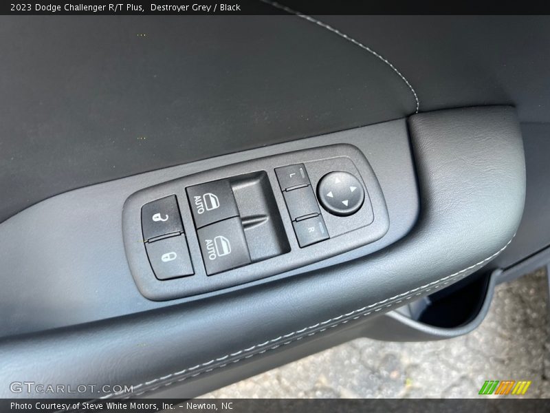 Destroyer Grey / Black 2023 Dodge Challenger R/T Plus