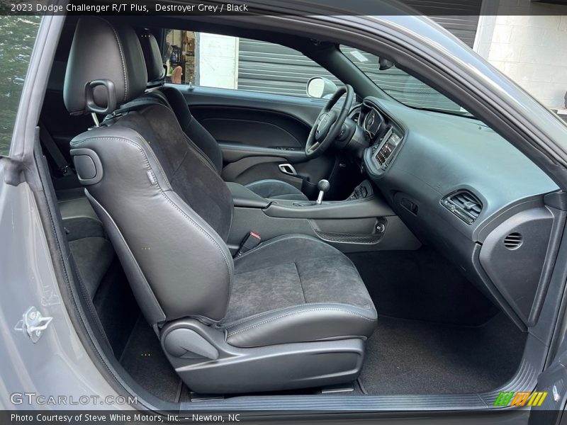 Destroyer Grey / Black 2023 Dodge Challenger R/T Plus