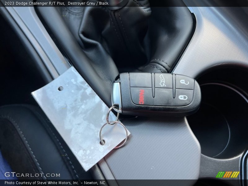 Destroyer Grey / Black 2023 Dodge Challenger R/T Plus