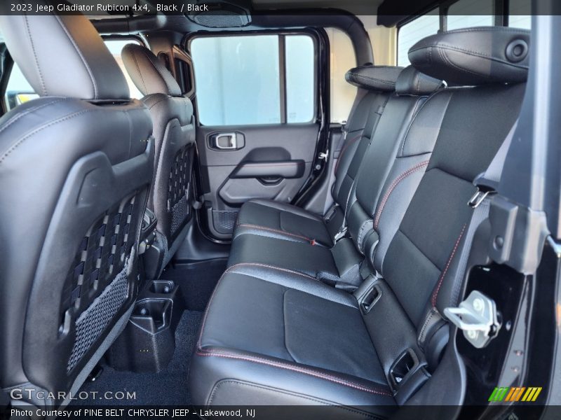 Black / Black 2023 Jeep Gladiator Rubicon 4x4
