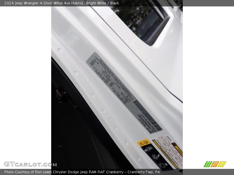 Bright White / Black 2024 Jeep Wrangler 4-Door Willys 4xe Hybrid