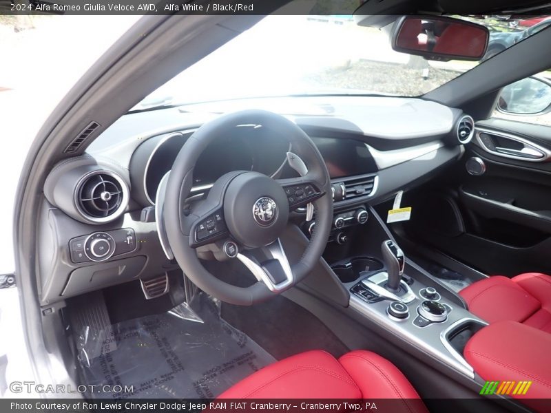 Alfa White / Black/Red 2024 Alfa Romeo Giulia Veloce AWD
