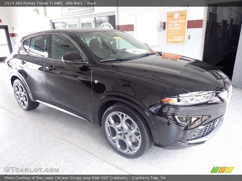 Front 3/4 View of 2024 Tonale Ti AWD
