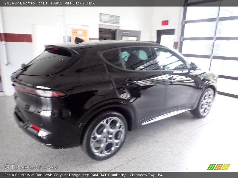 Alfa Black / Black 2024 Alfa Romeo Tonale Ti AWD