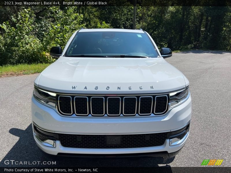 Bright White / Global Black 2023 Jeep Wagoneer L Base 4x4
