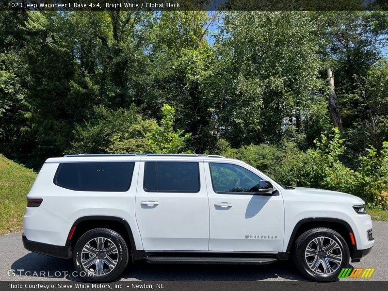 Bright White / Global Black 2023 Jeep Wagoneer L Base 4x4