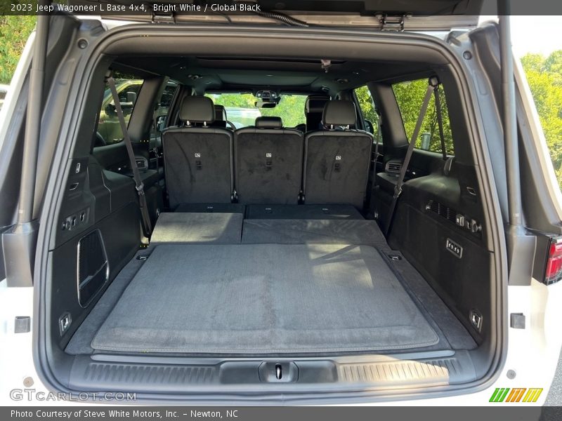 Bright White / Global Black 2023 Jeep Wagoneer L Base 4x4
