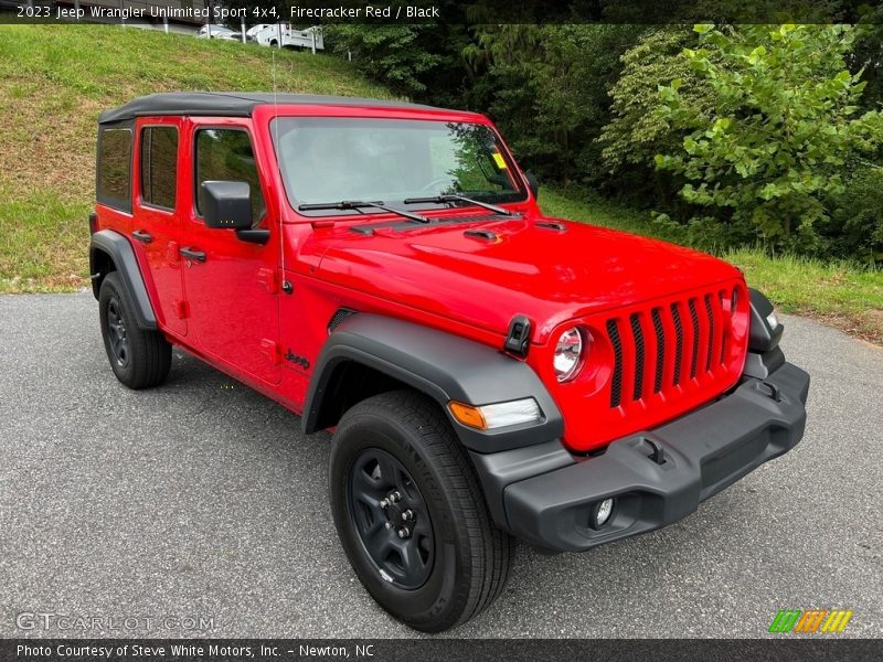 Front 3/4 View of 2023 Wrangler Unlimited Sport 4x4