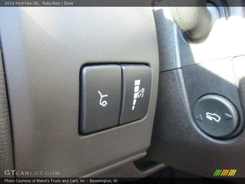 Ruby Red / Dune 2019 Ford Flex SEL