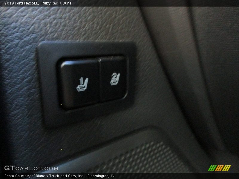 Ruby Red / Dune 2019 Ford Flex SEL