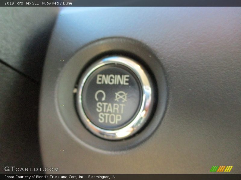 Ruby Red / Dune 2019 Ford Flex SEL