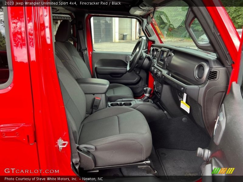 Firecracker Red / Black 2023 Jeep Wrangler Unlimited Sport 4x4