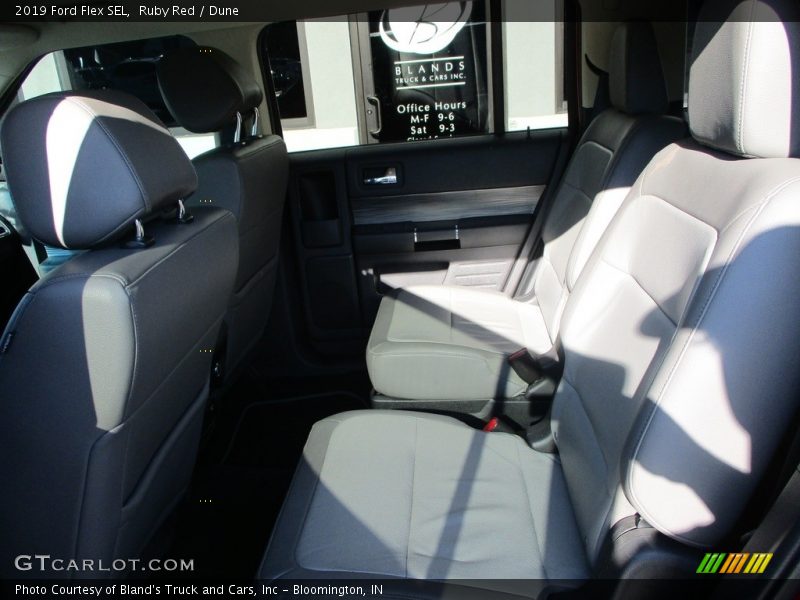 Ruby Red / Dune 2019 Ford Flex SEL