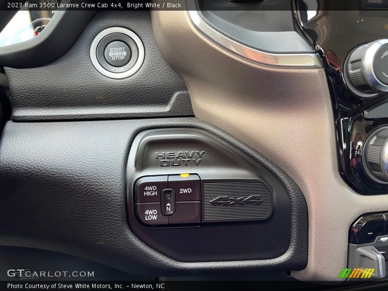  2023 3500 Laramie Crew Cab 4x4 6 Speed Automatic Shifter