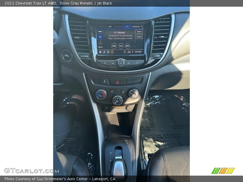 Stone Gray Metallic / Jet Black 2021 Chevrolet Trax LT AWD