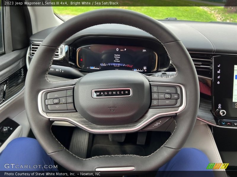 Bright White / Sea Salt/Black 2023 Jeep Wagoneer L Series III 4x4