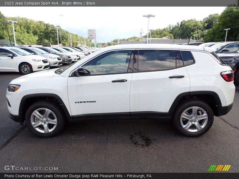 Bright White / Black 2023 Jeep Compass Sport 4x4